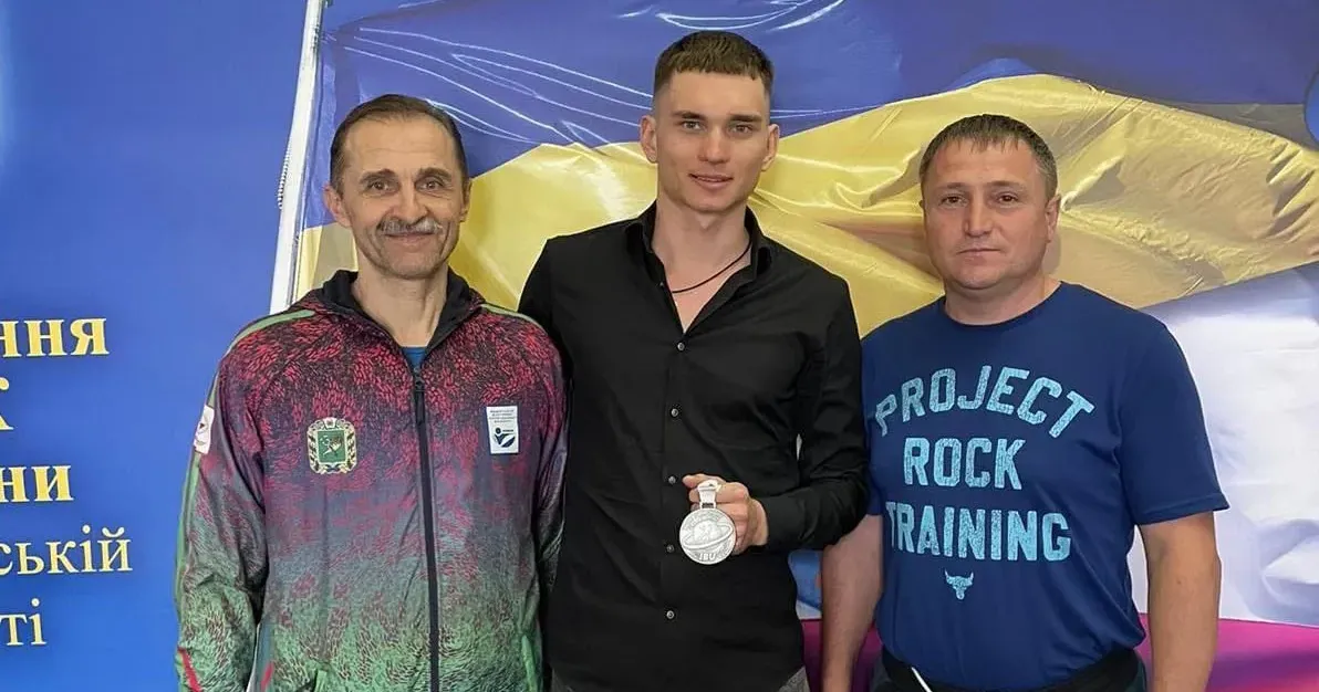 Володимир Спіжевий, Степан Кінаш та Сергій Солодовник. Фото - НОК Степан Кінаш знову став «Спортивною зіркою Слобожанщини» на порталі Gromada Group