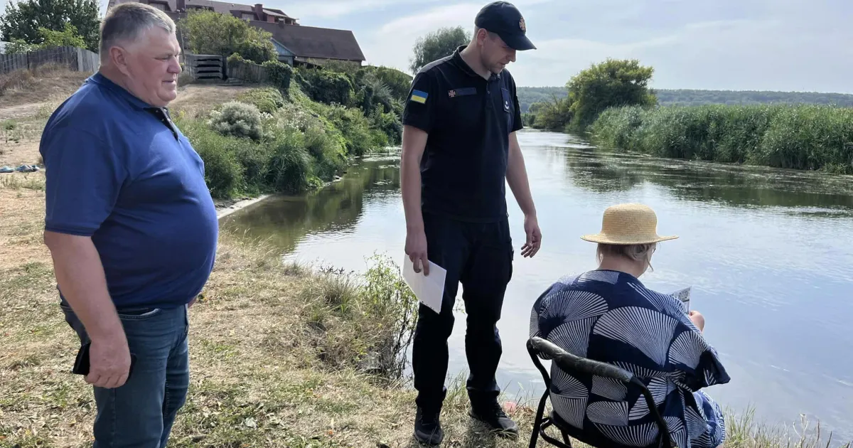 Фото - ДСНС Про важливість дотримання правил поведінки на воді говорили рятувальники з мешканцями Слобожанської громади на порталі Gromada Group