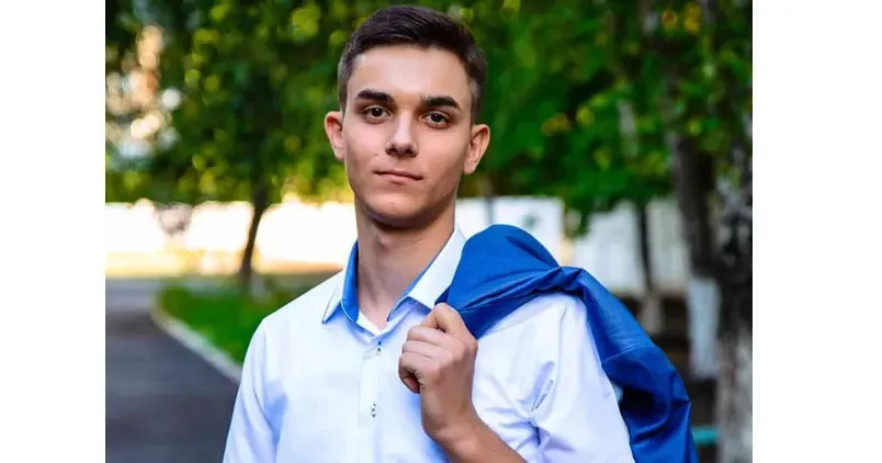 Леонід Тимошенко. Фото з сімейного архіву Під петицією про присвоєння звання Героя України (посмертно) Леоніду Тимошенку більше 25 тисяч підписів на порталі Gromada Group